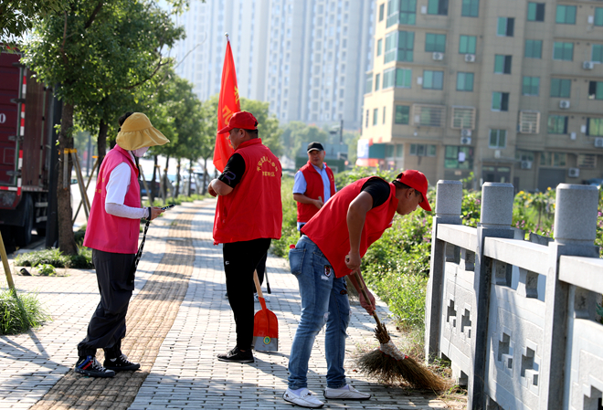 一批城市美容bob半岛体育师、环卫管理者、环卫企业获表彰(图1)